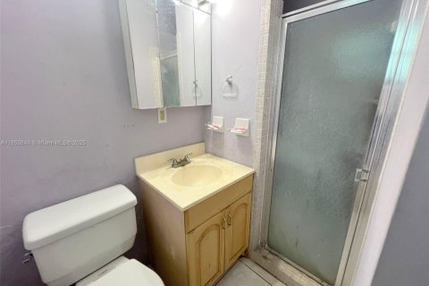 House in Homestead, Florida 3 bedrooms, 98.29 sq.m. № 1854863 - photo 15
