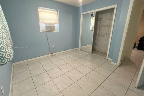 House in Homestead, Florida 3 bedrooms, 98.29 sq.m. № 1854863 - photo 16