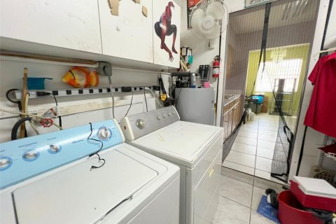 House in Homestead, Florida 3 bedrooms, 98.29 sq.m. № 1854863 - photo 13