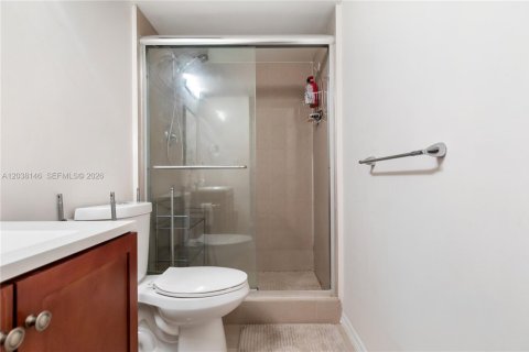 Купить кондоминиум в Халландейл-Бич, Флорида 2 спальни, 121.89м2, № 2173015 - фото 22