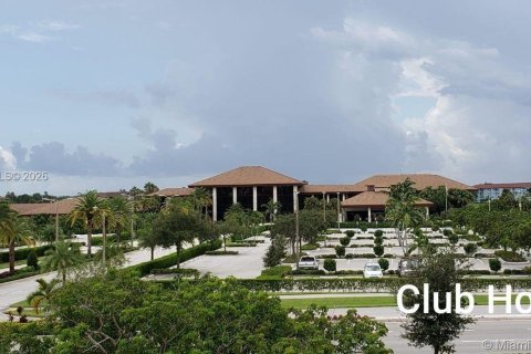 Copropriété à louer à Pembroke Pines, Floride: 2 chambres, 110.74 m2 № 2041490 - photo 15