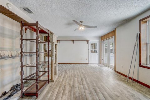 House in Lake Wales, Florida 4 bedrooms, 174.66 sq.m. № 1630689 - photo 13