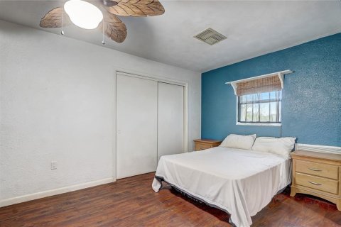House in Lake Wales, Florida 4 bedrooms, 174.66 sq.m. № 1630689 - photo 26