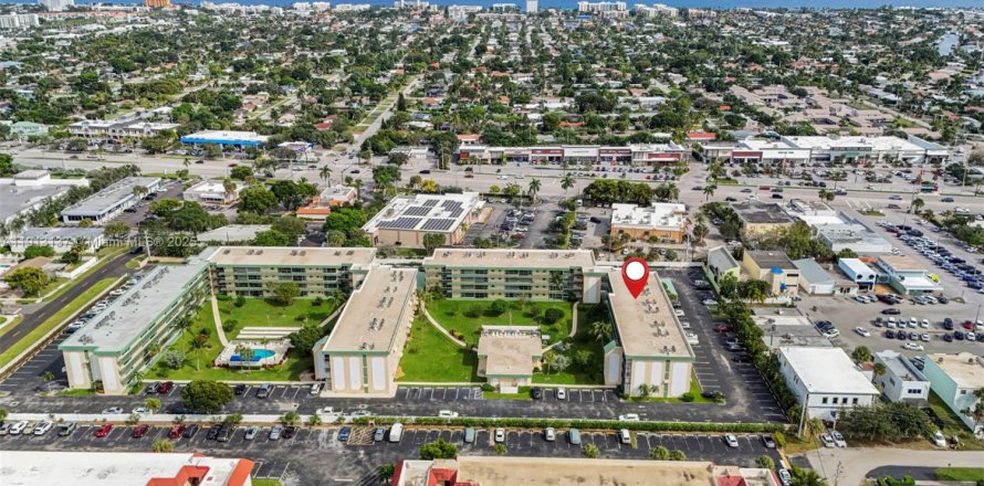 Condominio en Deerfield Beach, Florida, 1 dormitorio № 1968601