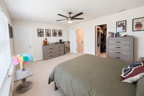 House in Kissimmee, Florida 3 bedrooms, 192.49 sq.m. № 2220590 - photo 21