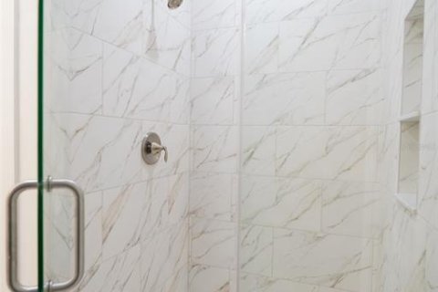 Купить виллу или дом в Тампа, Флорида 3 комнаты, 255.48м2, № 1846979 - фото 18