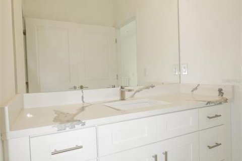 Купить виллу или дом в Тампа, Флорида 3 комнаты, 255.48м2, № 1846979 - фото 21