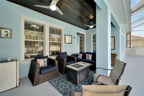 House in Apollo Beach, Florida 3 bedrooms, 170.1 sq.m. № 1591688 - photo 12
