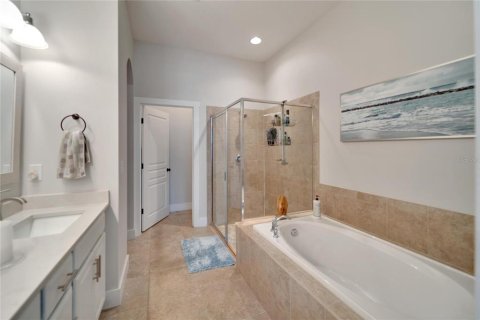 House in Apollo Beach, Florida 3 bedrooms, 170.1 sq.m. № 1591688 - photo 29