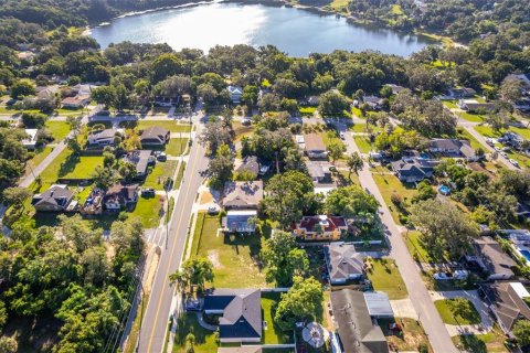 House in Eustis, Florida 2 bedrooms, 74.32 sq.m. № 1857959 - photo 6