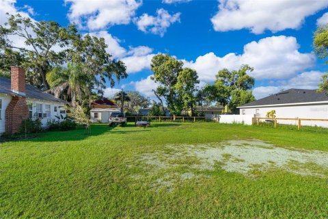 House in Eustis, Florida 2 bedrooms, 74.32 sq.m. № 1857959 - photo 9