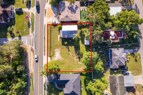 House in Eustis, Florida 2 bedrooms, 74.32 sq.m. № 1857959 - photo 3