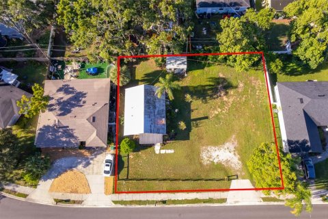 House in Eustis, Florida 2 bedrooms, 74.32 sq.m. № 1857959 - photo 2