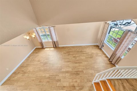 Casa en alquiler en Pembroke Pines, Florida, 3 dormitorios, 165.74 m2 № 1942186 - foto 26