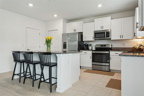 House in Spring Hill, Florida 4 bedrooms, 239.5 sq.m. № 1780203 - photo 5
