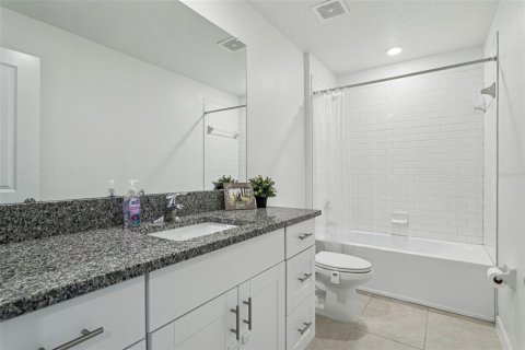 House in Spring Hill, Florida 4 bedrooms, 239.5 sq.m. № 1780203 - photo 25