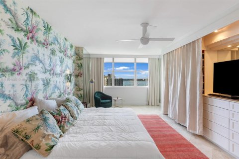 Condominio en alquiler en Miami Beach, Florida, 2 dormitorios, 130.34 m2 № 1921077 - foto 7