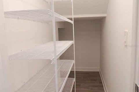 Touwnhouse à louer à Orlando, Floride: 3 chambres, 151.62 m2 № 1917083 - photo 11