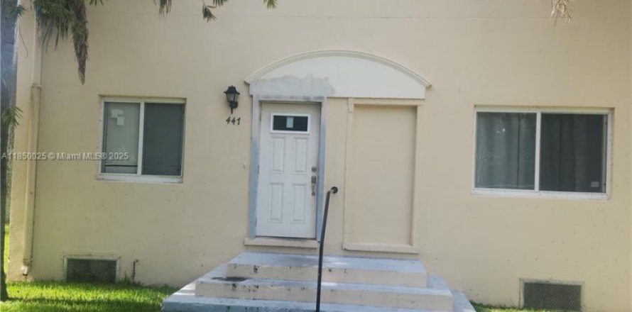 Condo à Miami, Floride, 4 chambres  № 1856914