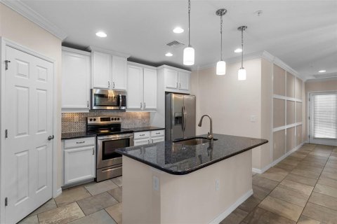 Townhouse in Osprey, Florida 2 bedrooms, 134.62 sq.m. № 2398866 - photo 3