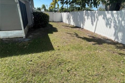 Casa en venta en Saint Lucie, Florida, 3 dormitorios, 121.89 m2 № 2302843 - foto 18