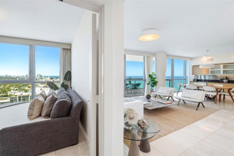 Condo in Miami Beach, Florida, 3 bedrooms  № 2022958 - photo 18