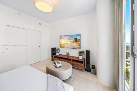 Condo in Miami Beach, Florida, 3 bedrooms  № 2022958 - photo 21