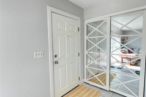House in Port Charlotte, Florida 2 bedrooms, 105.44 sq.m. № 1744751 - photo 2