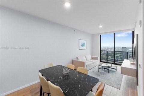 Condo in Miami, Florida, 1 bedroom  № 1748741 - photo 8