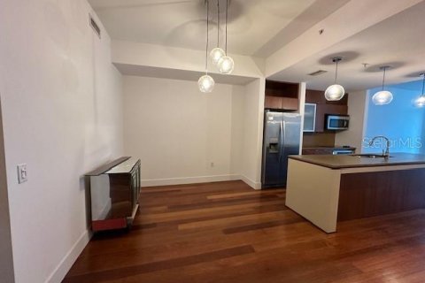 Copropriété à vendre à Tampa, Floride: 2 chambres, 114.92 m2 № 2106924 - photo 6