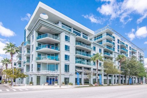 Copropriété à vendre à Tampa, Floride: 2 chambres, 114.92 m2 № 2106924 - photo 5