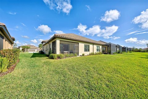 House in Nokomis, Florida 2 bedrooms, 141.03 sq.m. № 2167503 - photo 5