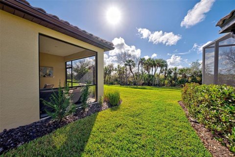 House in Nokomis, Florida 2 bedrooms, 141.03 sq.m. № 2167503 - photo 4