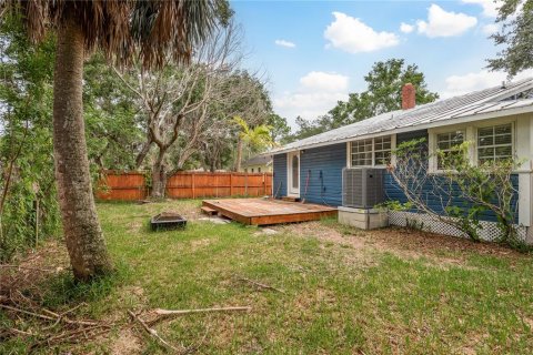 House in Tarpon Springs, Florida 4 bedrooms, 174.01 sq.m. № 1812730 - photo 21
