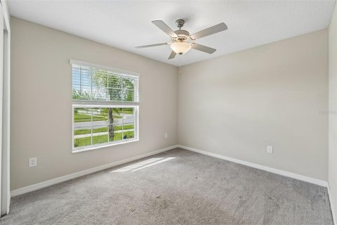 Villa ou maison à louer à Wimauma, Floride: 4 chambres, 179.77 m2 № 2419231 - photo 14