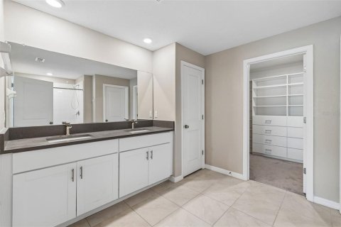 Villa ou maison à louer à Wimauma, Floride: 4 chambres, 179.77 m2 № 2419231 - photo 17