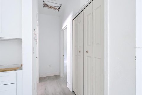 Casa en venta en Port Charlotte, Florida, 4 dormitorios, 151.99 m2 № 1745328 - foto 22
