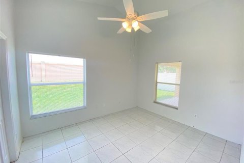 Villa ou maison à louer à Orlando, Floride: 4 chambres, 181.81 m2 № 1894525 - photo 16