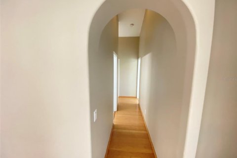 Villa ou maison à louer à Orlando, Floride: 4 chambres, 181.81 m2 № 1894525 - photo 11