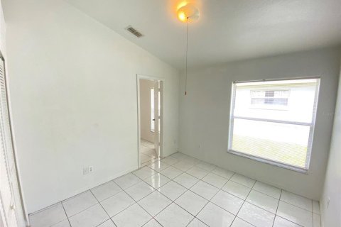 Villa ou maison à louer à Orlando, Floride: 4 chambres, 181.81 m2 № 1894525 - photo 25