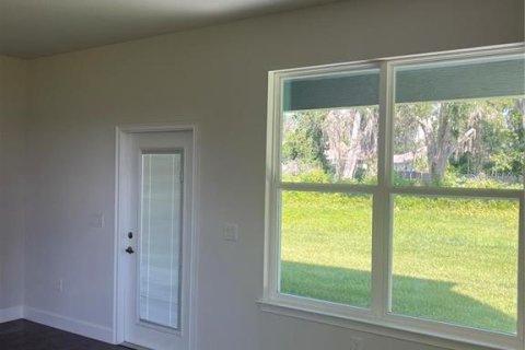Townhouse in Inverness, Florida 3 bedrooms, 153.1 sq.m. № 2379347 - photo 2