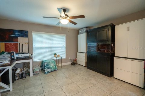 House in Summerfield, Florida 3 bedrooms, 146.04 sq.m. № 1900293 - photo 6