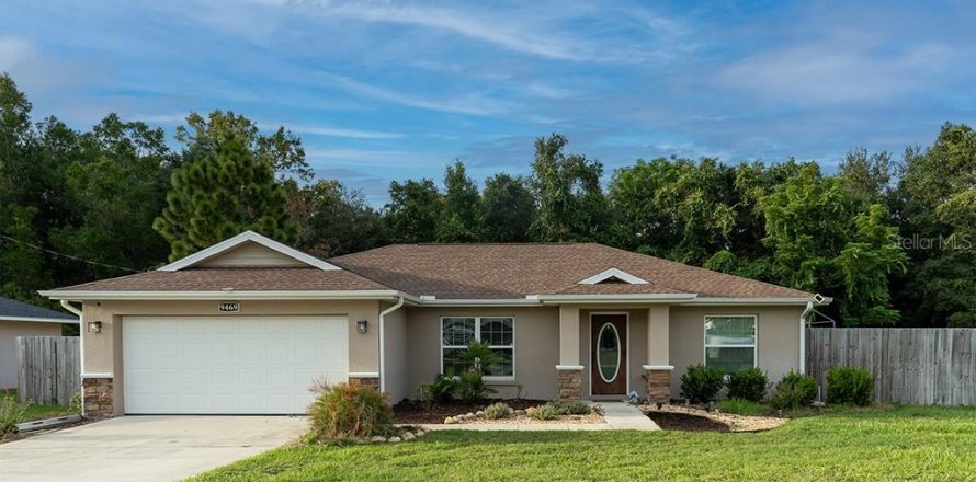 Casa en Summerfield, Florida 3 dormitorios, 146.04 m2 № 1900293
