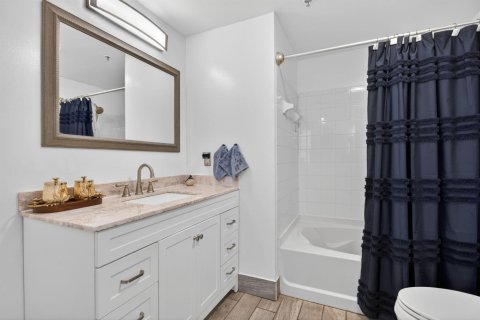 Condo in Coral Springs, Florida, 2 bedrooms  № 2086770 - photo 24