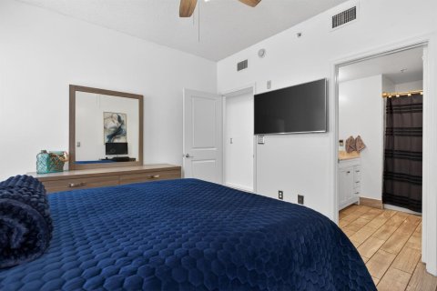 Condo in Coral Springs, Florida, 2 bedrooms  № 2086770 - photo 23