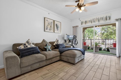 Condo in Coral Springs, Florida, 2 bedrooms  № 2086770 - photo 8