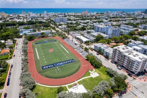 Condominio en venta en Miami Beach, Florida, 1 dormitorio, 41.16 m2 № 1809280 - foto 10