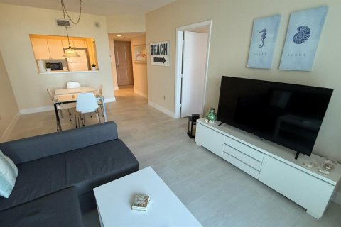 Condominio en venta en Fort Lauderdale, Florida, 1 dormitorio, 66.89 m2 № 2189687 - foto 5