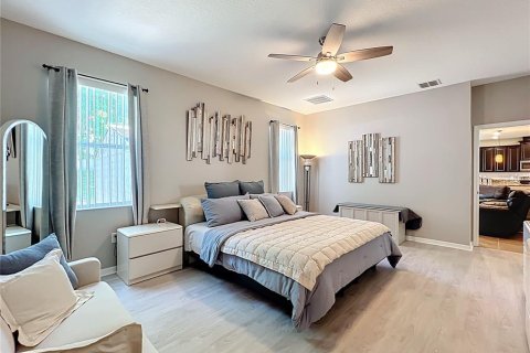 Casa en venta en Apopka, Florida, 5 dormitorios, 292.46 m2 № 1649005 - foto 18