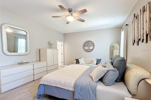 Villa ou maison à vendre à Apopka, Floride: 5 chambres, 292.46 m2 № 1649005 - photo 16